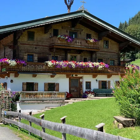 Apartament Reitstall Henntalhof Kitzbühel